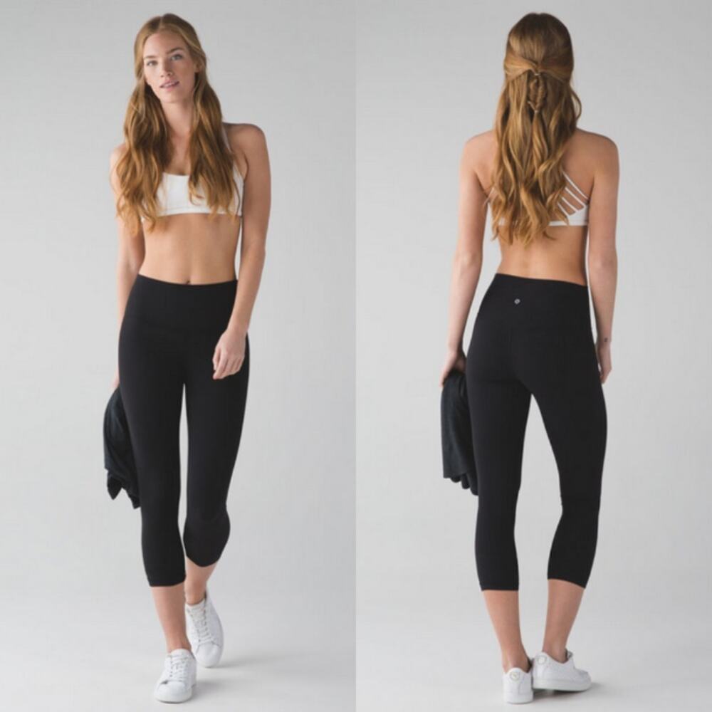 Lululemon Align‎ Crop First Release Version Size 6 Gym Workout Yoga Running